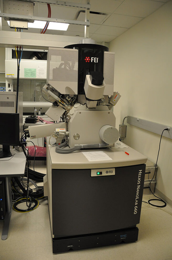 FEI Helios NanoLab 660